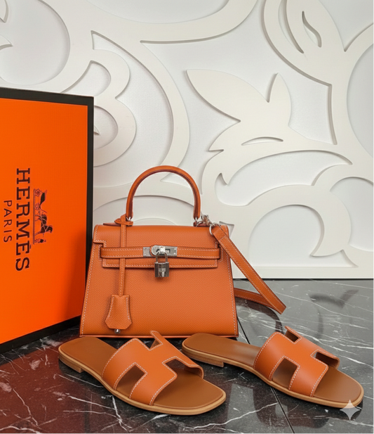 Kelly 22 Bag and Slipper Set