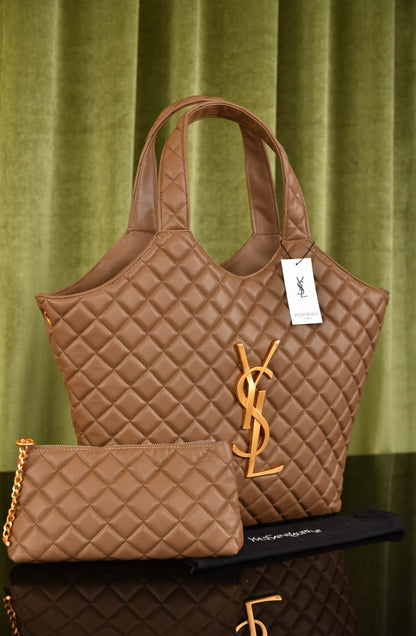 Icare Maxi Shopping Bag In Quilted