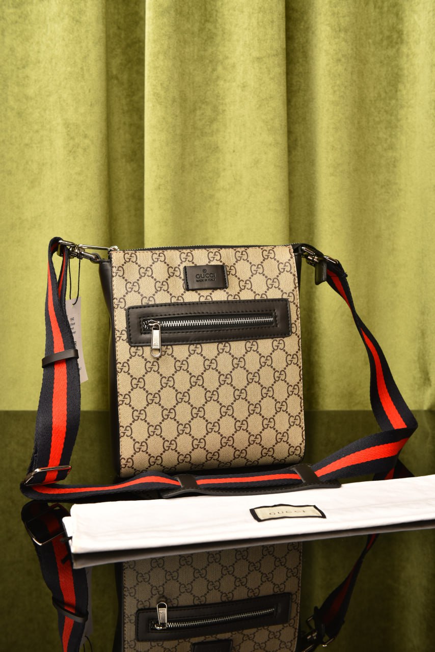 Small Messenger Bag (v2)
