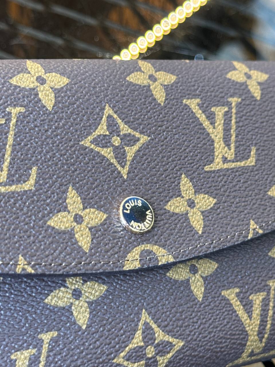 L - Leather Wallet (Gry)